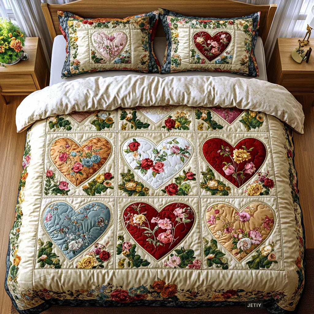 Quiltet Sengesæt 3 Dele – Hearts in Love