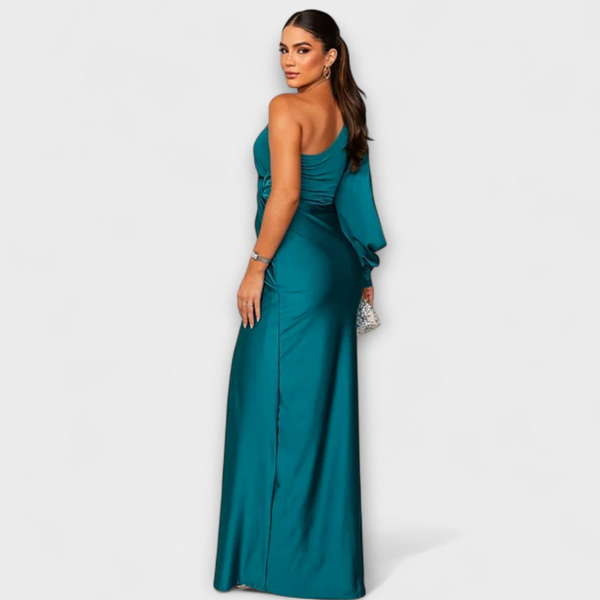 Elisa – Elegant kjole med raffinement