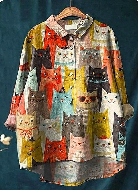 Rosemarie | Afslappet bluse til kvinder med kunstnerisk kattedesign
