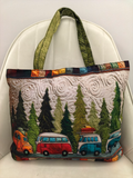 Quiltet Totetaske – Camper Van Pine Tree