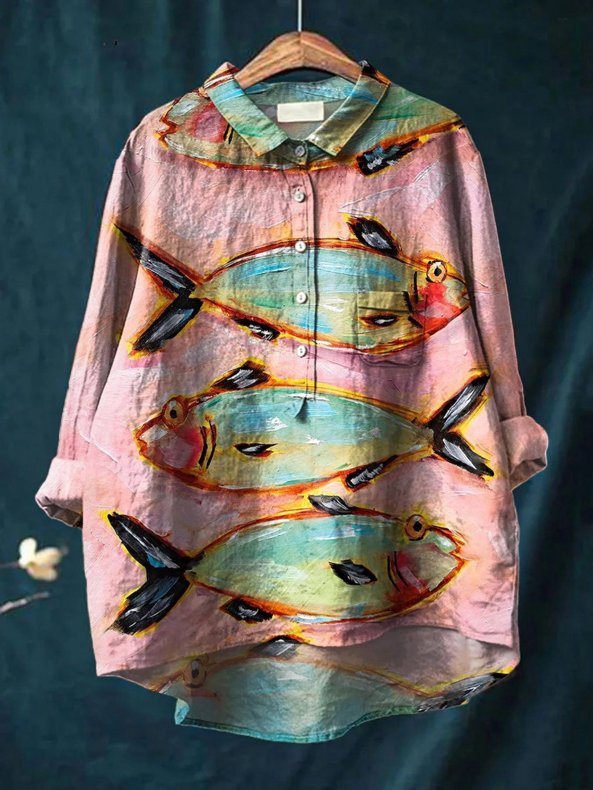 Ida | Vintageinspireret afslappet bluse til kvinder med fiskekunst