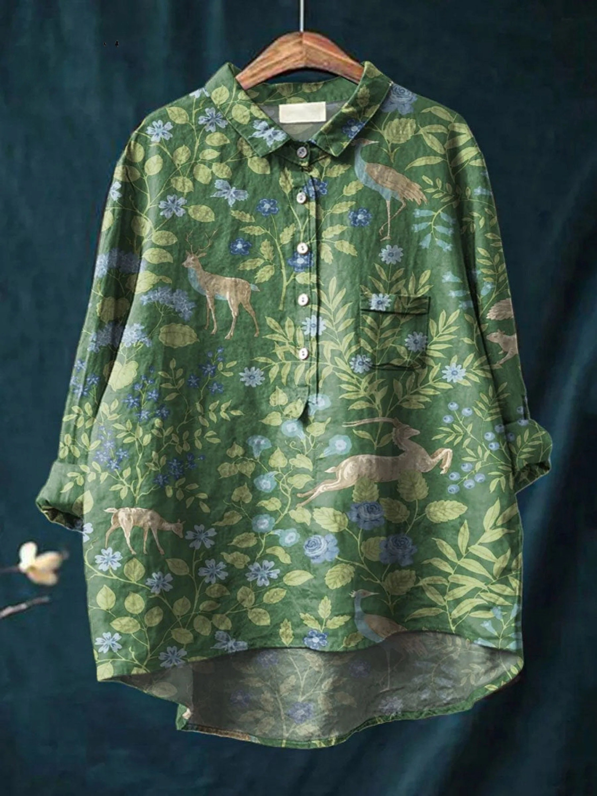 Lotte | Afslappet bluse med vintage blomster- og dyreprint