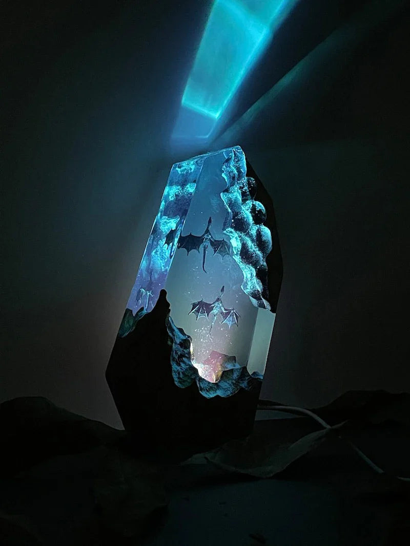 Resin Bordlampe – Deep Dragon