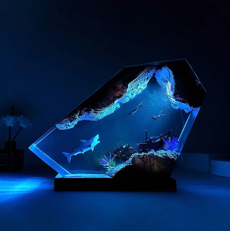 Resin Bordlampe – Whale Shark Shipwreck