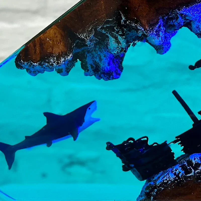 Resin Bordlampe – Whale Shark Shipwreck