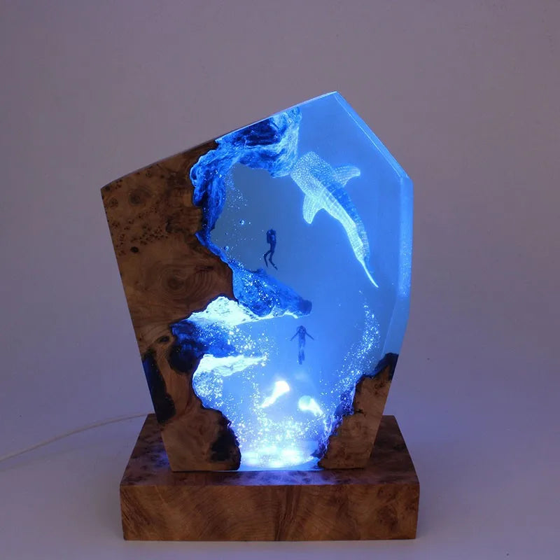 Resin Bordlampe – Whale Shark