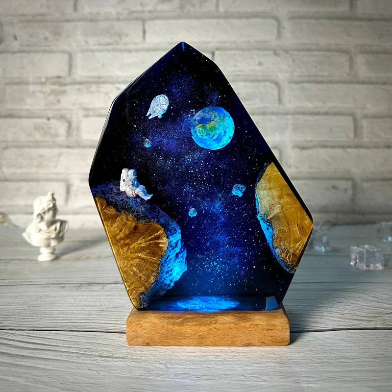 Resin Bordlampe – Moon