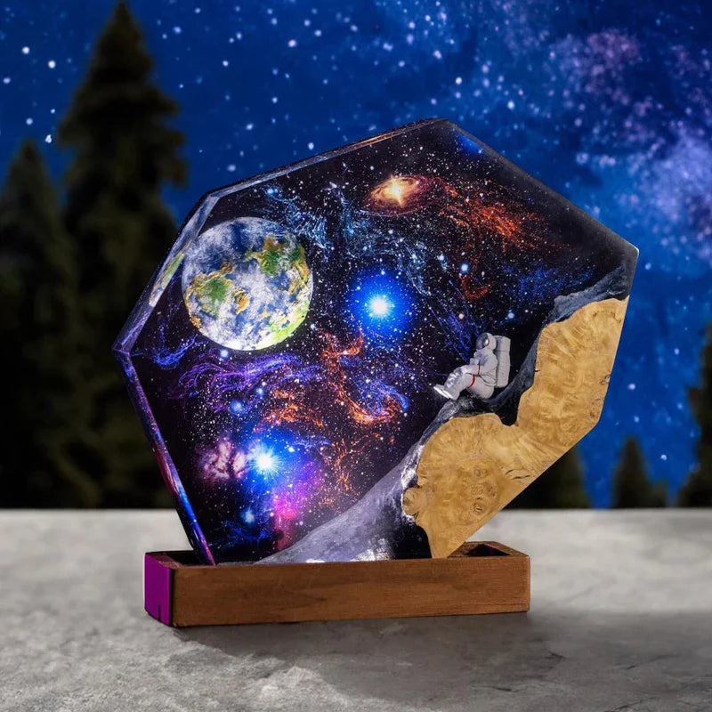 Resin Bordlampe – Moon