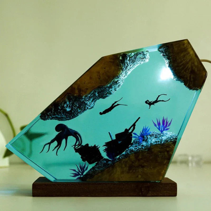 Resin Bordlampe – Octopus Diver