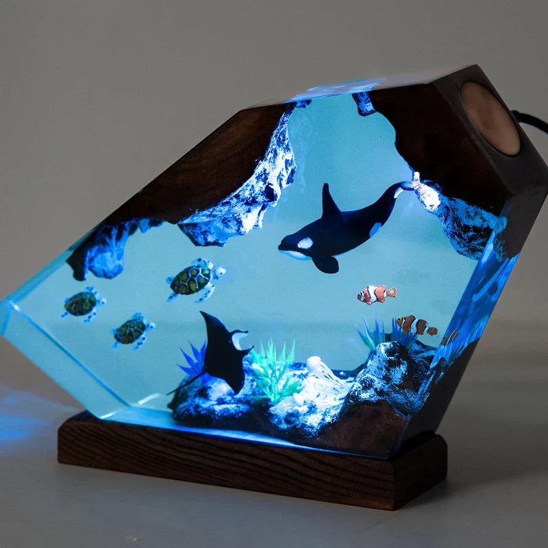 Resin Bordlampe – Orca Seabed