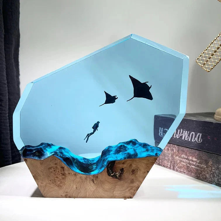 Resin Bordlampe – Whale Swimming