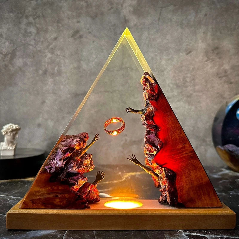 Resin Bordlampe – Triangle