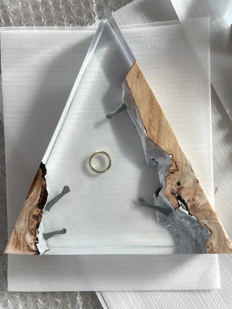 Resin Bordlampe – Triangle