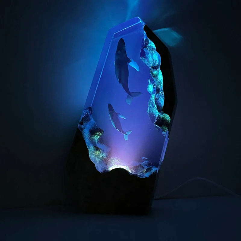Resin Bordlampe – Whale