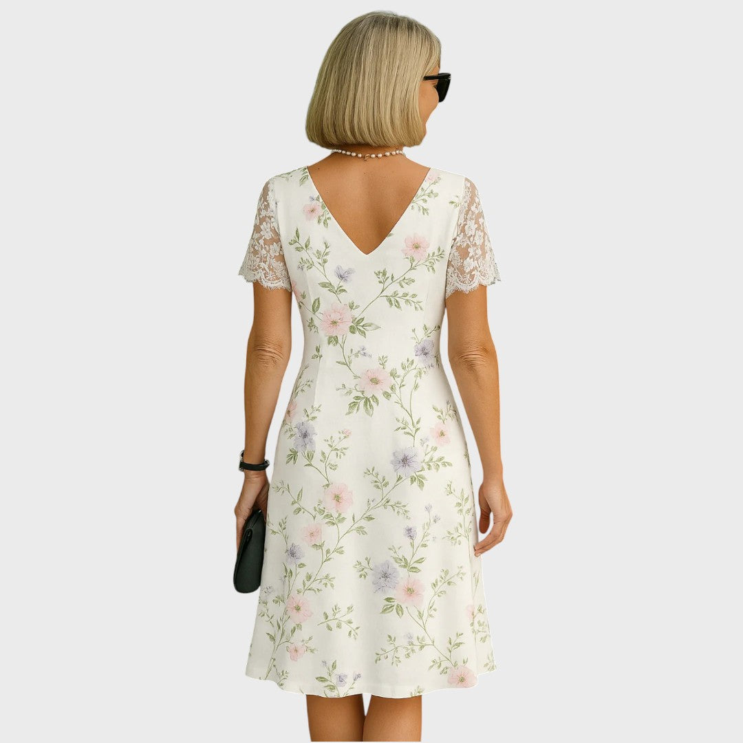 Laura | Elegant midikjole med blondedetaljer